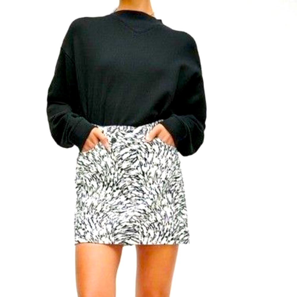 7 For All Mankind High Waist Asymmetric Skirt Sz 29